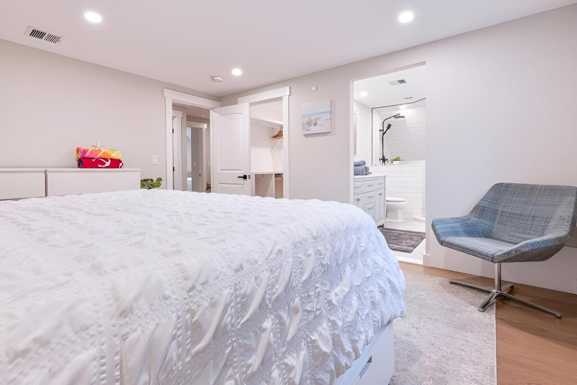 ברנסטייבל Renovated & Sophisticated Home Near Beach & Shops! מראה חיצוני תמונה