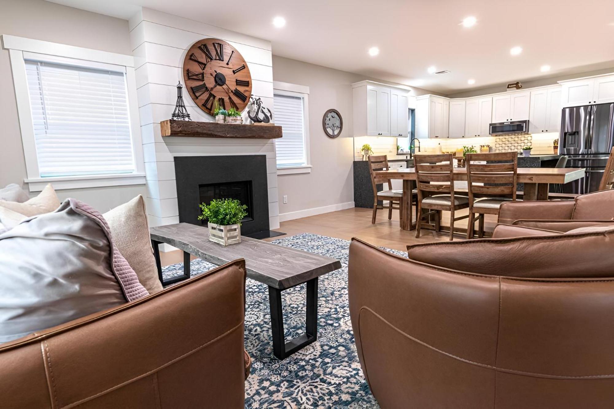 ברנסטייבל Renovated & Sophisticated Home Near Beach & Shops! מראה חיצוני תמונה