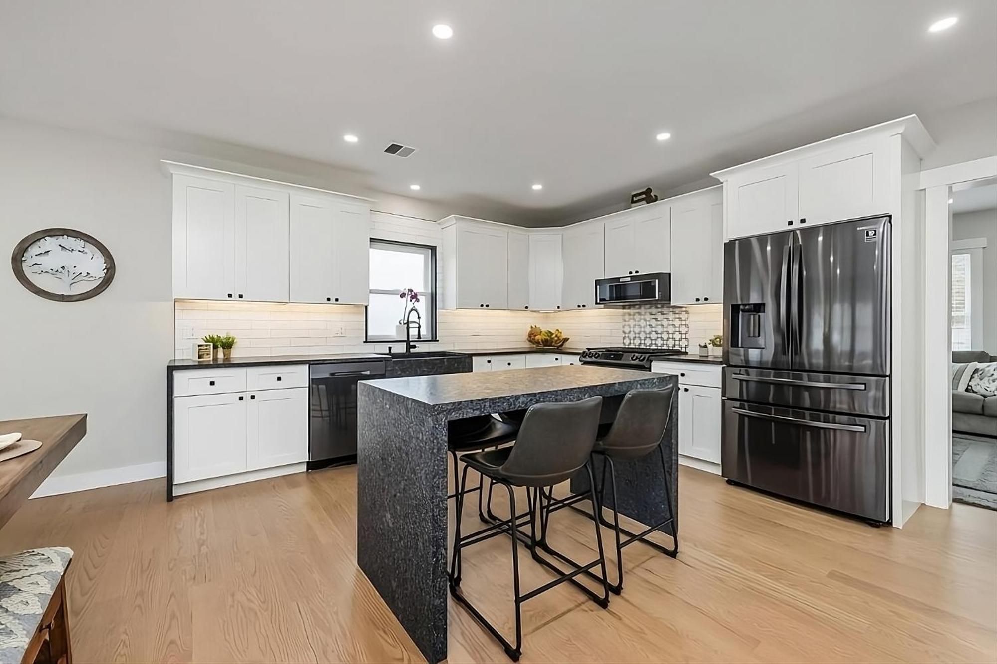 ברנסטייבל Renovated & Sophisticated Home Near Beach & Shops! מראה חיצוני תמונה